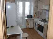 Сдам в аренду на месяц квартиру в Липецке р-н Советский, улица Л. Толстого, дом 42.