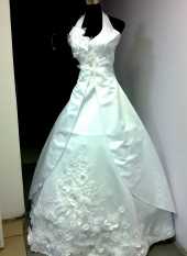 Посуточная аренда Платье свадебное 52 размера в Чите