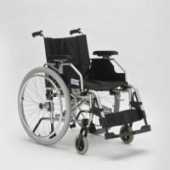 Посуточная аренда Инвалидная коляска ARMED48 Боковины поднимаются . оснащенные антиопрокидывающим устройством, сиденья шириной 38 см до 50 см. Оплата: Залог 6000 руб  в Липецке
