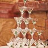 Посуточная аренда Фужеры для пирамиды с шампанским в Тюмени